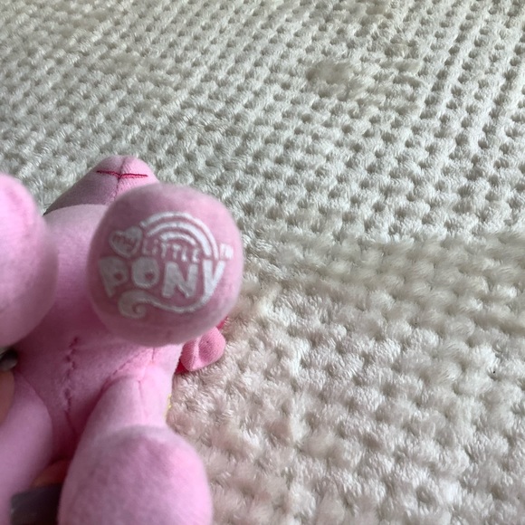 HASBRO 2015 My Little Pony Pinky Pie Plush Stuffed Animal Toy - Picture 6 of 12